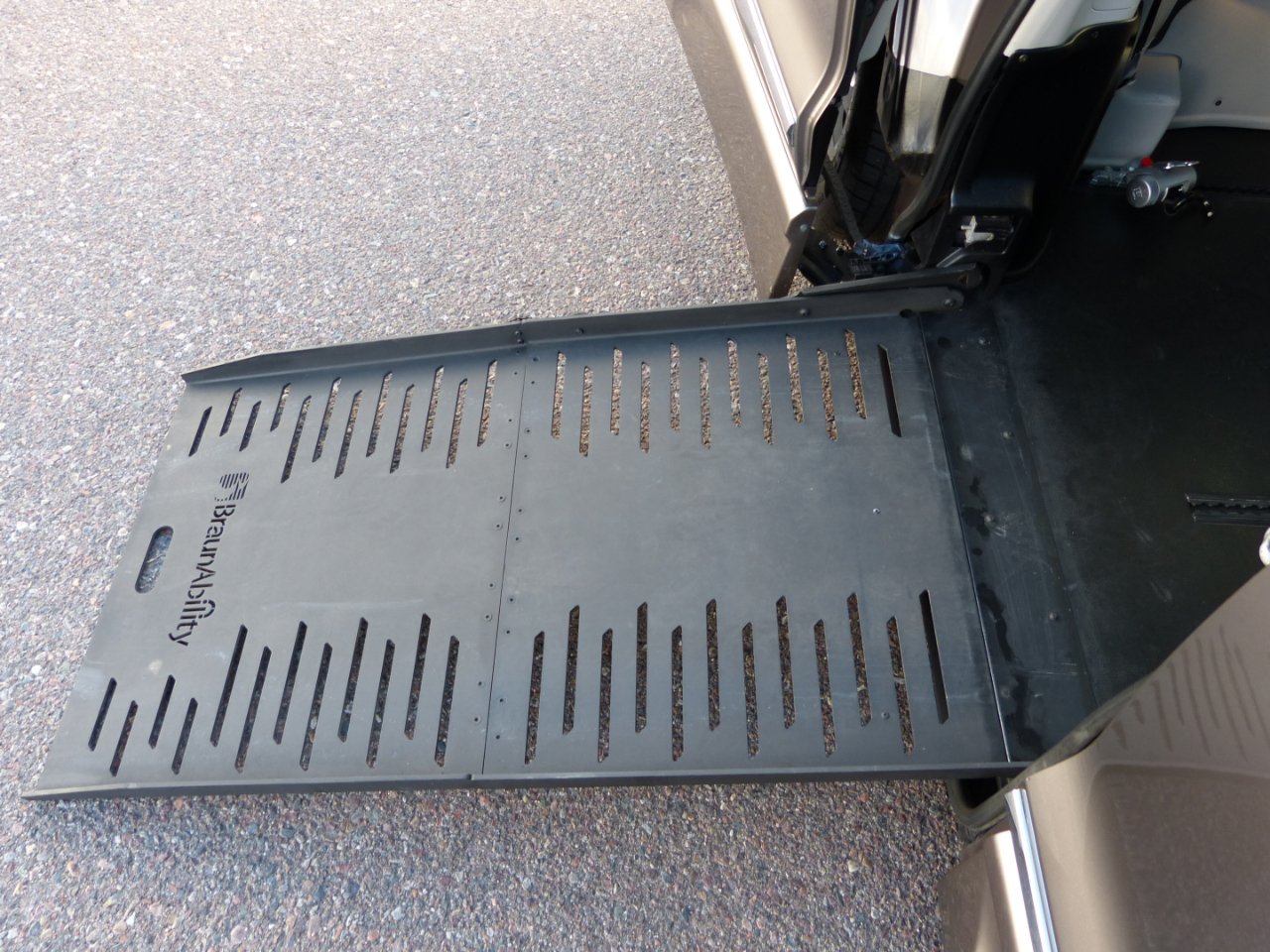 Chrysler Pacifica 2018 Wheelchair Accessible