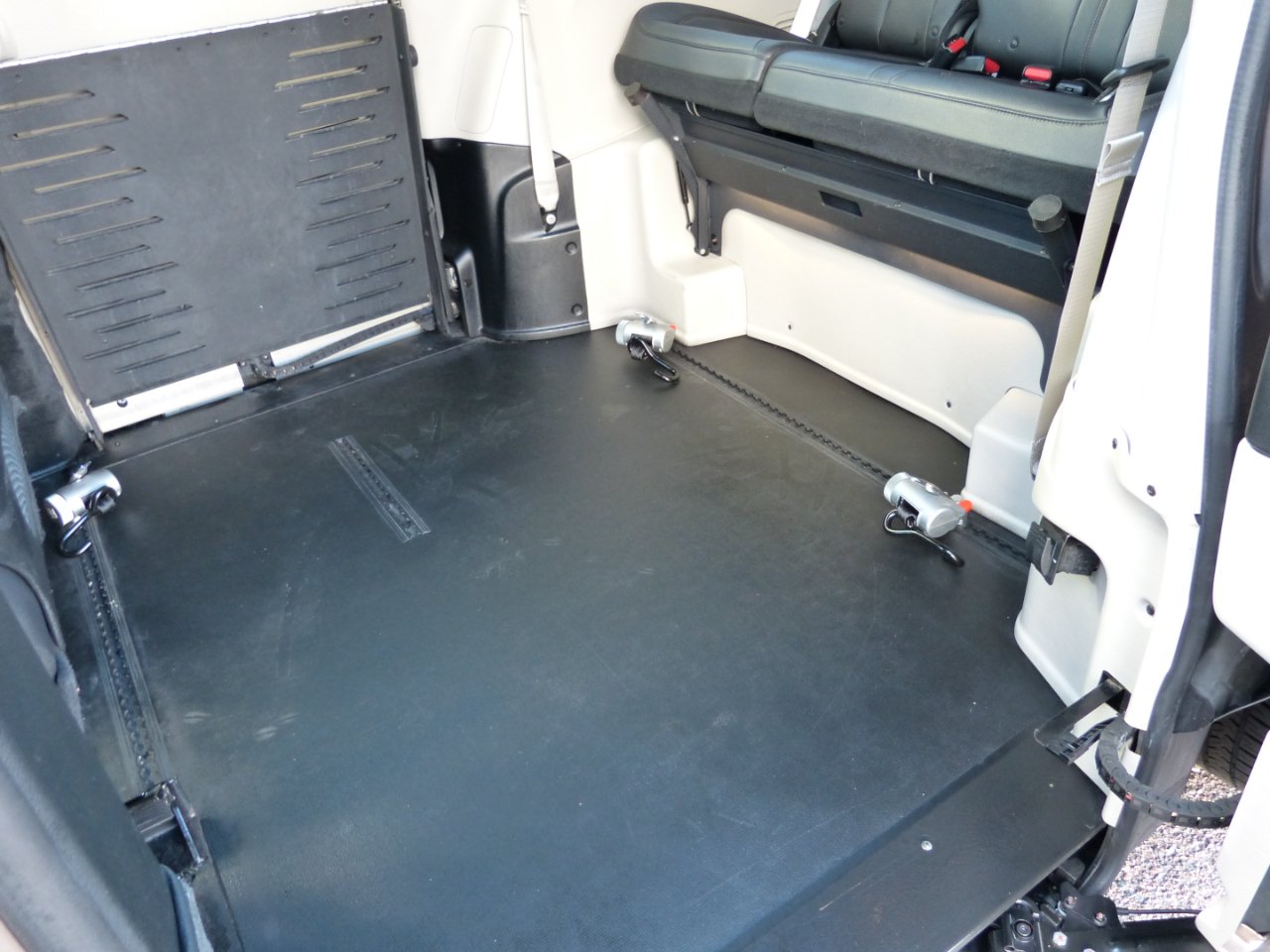 Chrysler Pacifica 2018 Wheelchair Accessible